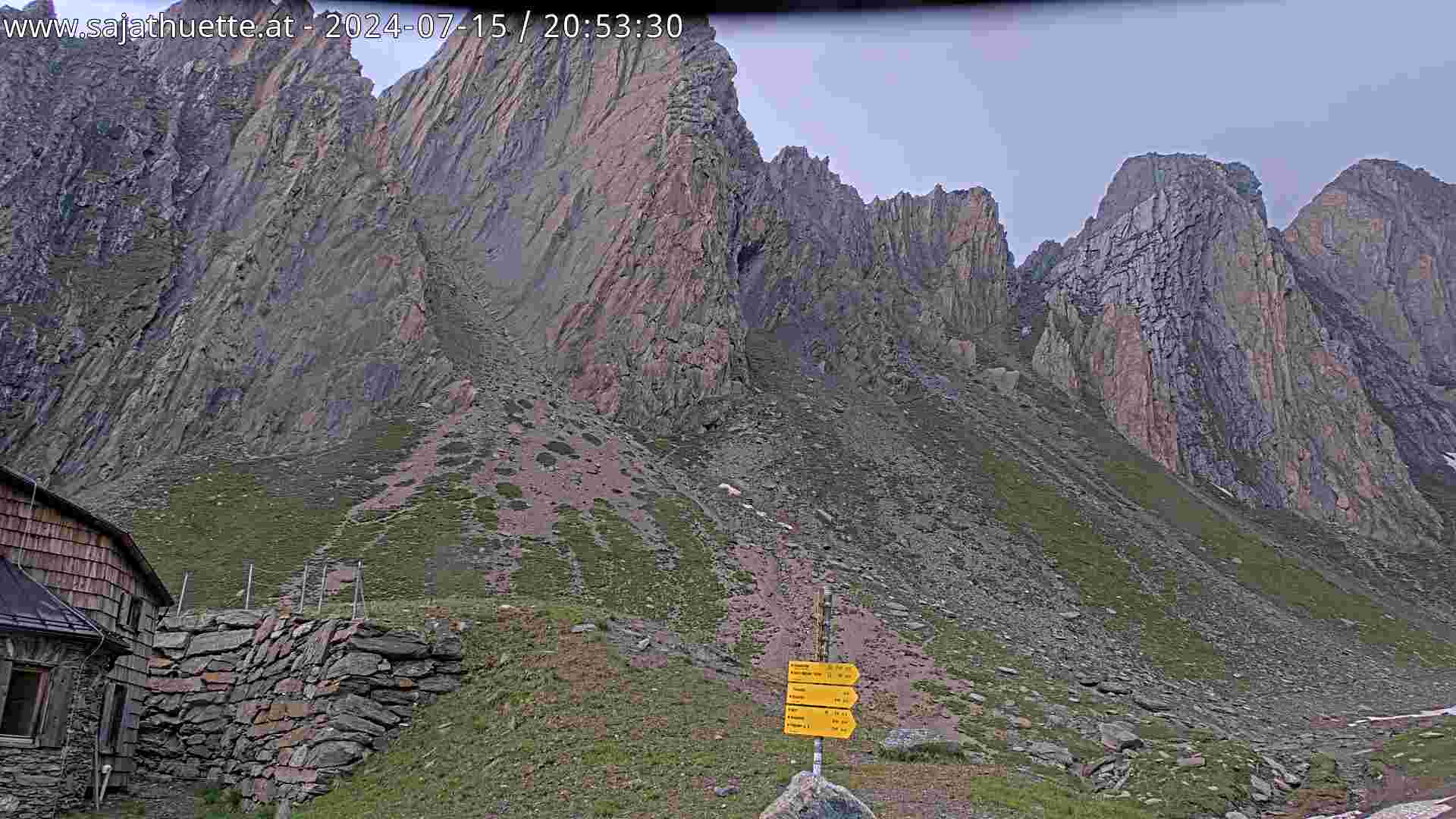 Webcam Blick Richtung Rote Säule | Webcam Sajat-Hütte 2.600 m